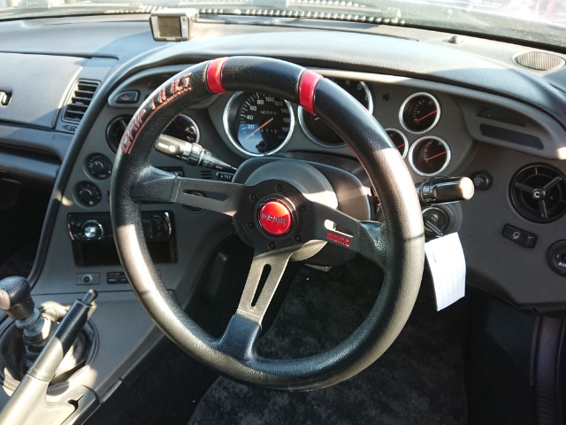 Toyota Supra MKIV RZ_Interieur 1