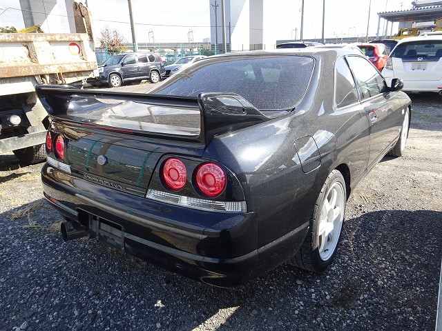 Nissan Skyline R33 GTS-T 1997 - Heck 2